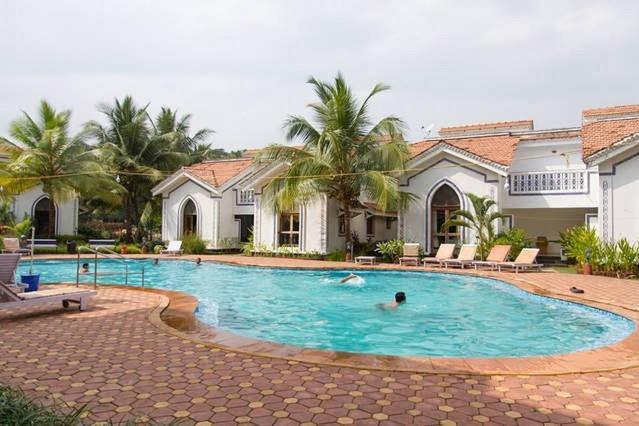 Riviera Hermitage Arpora Exterior foto